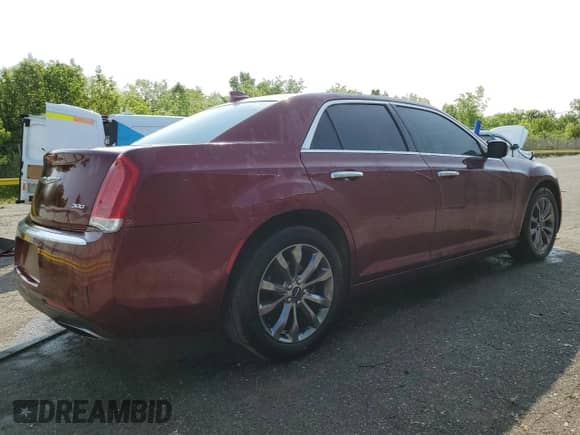 2017 Chrysler 300 C с VIN 2C3CCAKG5HH597095, выставлен на аукционе Copart как лот 59015145 с пробегом 157 751 миль миль и Чистый • Clean title. История ставок и продаж доступна на DreamBid. Изображение 3.