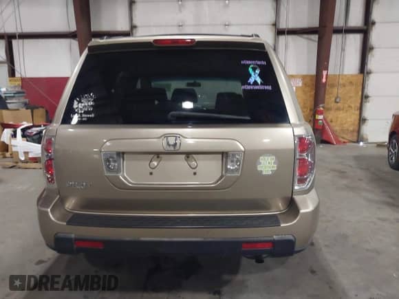 2006 Honda Pilot EX z VIN 5FNYF28466B008439, wystawiony jako IAAI lot #43479400 z przebiegiem 253 015 mil mil oraz . Historia ofert i sprzedaży dostępna na DreamBid. Obrazek 16.