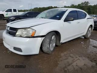 2012 Dodge Avenger SE with VIN 1C3CDZAB1CN167470, listed as a Copart auction lot 83824475 with 207,933 mi miles and Salvage title. Bid and sale history available at DreamBid. Image 1.