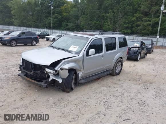 2006 Nissan Pathfinder SE с VIN 5N1AR18U96C631078, выставлен на аукционе IAAI как лот 43048665 с пробегом 371 612 миль миль и . История ставок и продаж доступна на DreamBid. Изображение 2.