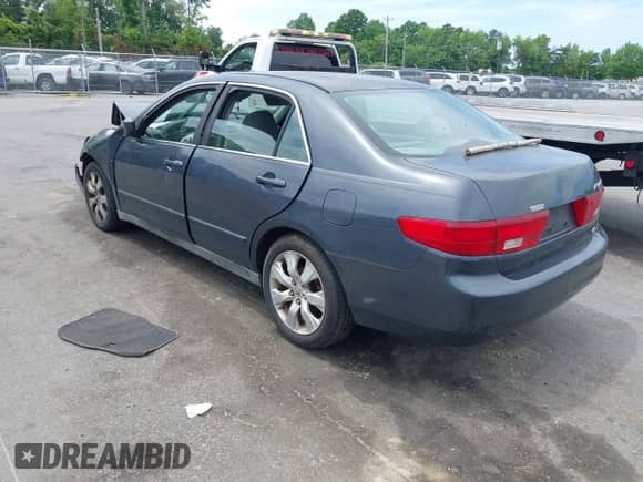 2005 Honda Accord LX with VIN 1HGCM663X5A036819, listed as a IAAI auction lot 42309561 with 192,697 mi miles and . Bid and sale history available at DreamBid. Image 3.