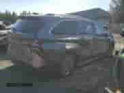 2023 Toyota Sienna XLE z VIN 5TDYRKEC0PS155288, wystawiony jako Copart lot #72091175 z przebiegiem 81 737 mil mil oraz Czysty tytuł • Clean title. Historia ofert i sprzedaży dostępna na DreamBid. Obrazek 3.