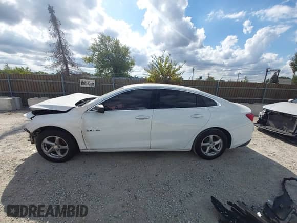 2017 Chevrolet Malibu LS с VIN 1G1ZB5ST6HF159449, выставлен на аукционе IAAI как лот 43370810 с пробегом 138 329 миль миль и . История ставок и продаж доступна на DreamBid. Изображение 14.