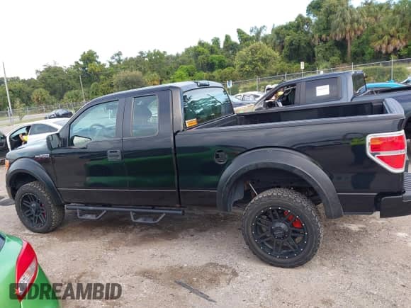 2014 Ford F-150 XL with VIN 1FTFX1EF7EFA83715, listed as a IAAI auction lot 43240332 with 193,742 mi miles and . Bid and sale history available at DreamBid. Image 14.