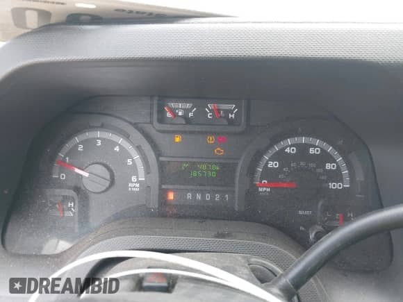 2013 Ford Econoline Cargo Commercial с VIN 1FTNE1EWXDDB31705, выставлен на аукционе IAAI как лот 43150693 с пробегом 185 730 миль миль и . История ставок и продаж доступна на DreamBid. Изображение 7.