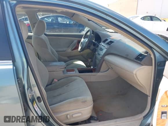 2009 Toyota Camry with VIN 4T1BE46K39U900919, listed as a IAAI auction lot 42691552 with 171,028 mi miles and . Bid and sale history available at DreamBid. Image 5.