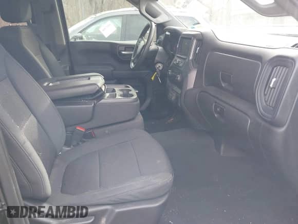 2021 Chevrolet Silverado 1500 Custom с VIN 1GCPYBEH3MZ171294, выставлен на аукционе IAAI как лот 41007489 с пробегом 67 801 миль миль и . История ставок и продаж доступна на DreamBid. Изображение 5.