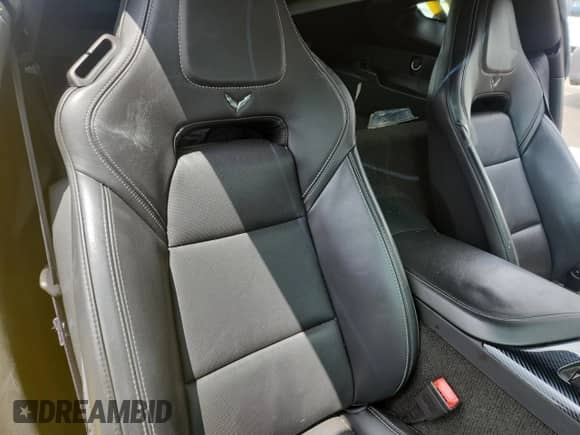 2014 Chevrolet Corvette Z51 3LT with VIN 1G1YM2D7XE5101804, listed as a Copart auction lot 80077985 with 55,821 mi miles and Salvage title. Bid and sale history available at DreamBid. Image 10.