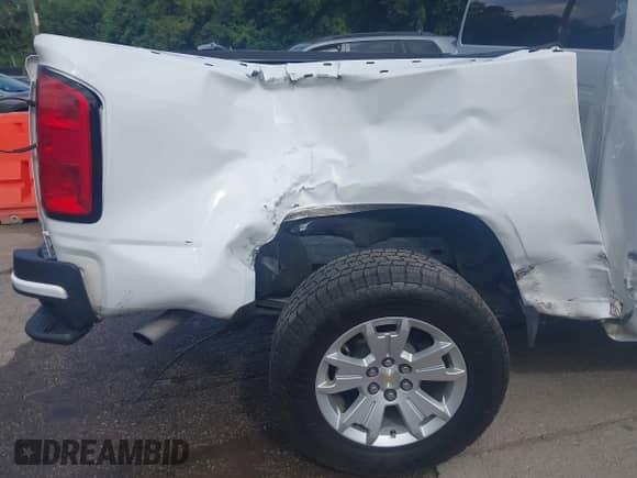 2021 Chevrolet Colorado 2WD LT с VIN 1GCGSCEN8M1139646, выставлен на аукционе IAAI как лот 42939575 с пробегом 102 764 миль миль и . История ставок и продаж доступна на DreamBid. Изображение 18.