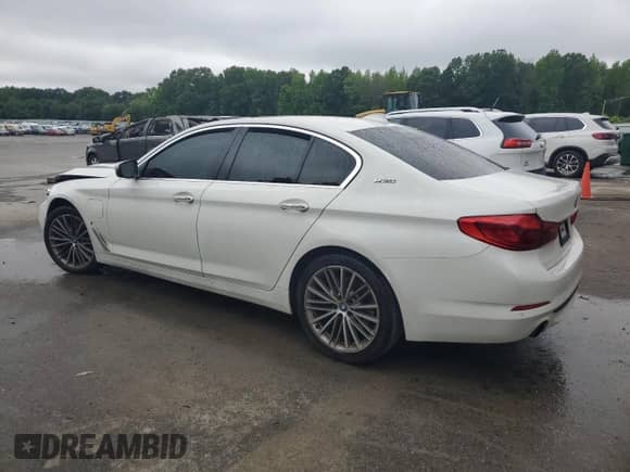 2018 BMW 5 Series 530e xDrive с VIN WBAJB1C55JB374344, выставлен на аукционе Copart как лот 59900875 с пробегом Не указан миль и Списание • Salvage title. История ставок и продаж доступна на DreamBid. Изображение 2.