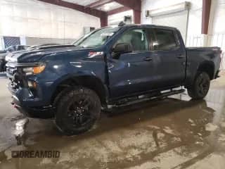 2022 Chevrolet Silverado 1500 Custom Trail Boss с VIN 3GCPDCEK6NG532726, выставлен на аукционе Copart как лот 43527885 с пробегом 21 634 миль миль и Списание • Salvage title. История ставок и продаж доступна на DreamBid. Изображение 1.