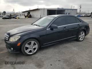 2010 Mercedes-Benz C 300 Sport с VIN WDDGF5EB1AF365635, выставлен на аукционе Copart как лот 65240665 с пробегом 128 845 миль миль и Чистый • Clean title. История ставок и продаж доступна на DreamBid. Изображение 1.