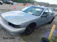 1995 Chevrolet Caprice с VIN 1G1BL52W3SR186994, выставлен на аукционе IAAI как лот 42938487 с пробегом Не указан миль и . История ставок и продаж доступна на DreamBid. Изображение 2.