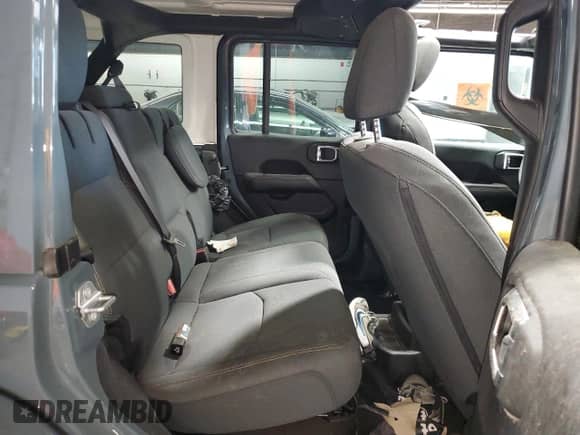 2025 Jeep Wrangler Sahara с VIN 1C4RJXP6XSW586133, выставлен на аукционе Copart как лот 80733825 с пробегом Не указан миль и Чистый • Clean title. История ставок и продаж доступна на DreamBid. Изображение 11.