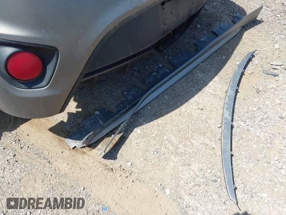 2013 Hyundai Veloster Turbo с VIN KMHTC6AE9DU117443, выставлен на аукционе IAAI как лот 42075295 с пробегом 189 471 миль миль и . История ставок и продаж доступна на DreamBid. Изображение 12.