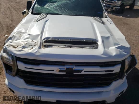 2024 Chevrolet Silverado 3500 z VIN 2GC4YTEY0R1171729, wystawiony jako Copart lot #72183724 z przebiegiem Nie podano mil oraz Szkoda całkowita • Salvage title. Historia ofert i sprzedaży dostępna na DreamBid. Obrazek 11.