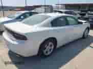 2023 Dodge Charger SXT z VIN 2C3CDXBG8PH584520, wystawiony jako IAAI lot #43252478 z przebiegiem 59 943 mil mil oraz . Historia ofert i sprzedaży dostępna na DreamBid. Obrazek 4.