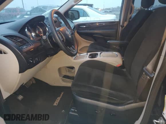 2016 Dodge Grand Caravan SXT с VIN 2C4RDGCG8GR249966, выставлен на аукционе Copart как лот 82190965 с пробегом 82 049 миль миль и Списание • Salvage title. История ставок и продаж доступна на DreamBid. Изображение 7.