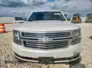 2017 Chevrolet Suburban Premier with VIN 1GNSCJKC1HR374998, listed as a Copart auction lot 60498905 with 240,652 mi miles and Salvage title. Bid and sale history available at DreamBid. Image 5.