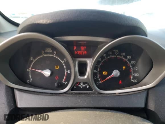 2011 Ford Fiesta SES with VIN 3FADP4FJ0BM109049, listed as a Copart auction lot 82098315 with 147,557 mi miles and Salvage title. Bid and sale history available at DreamBid. Image 9.