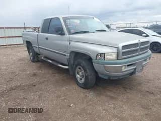 1999 Dodge 1500 with VIN 3B7HF13Z8XG140644, listed as a IAAI auction lot 41971280 with 157,584 mi miles and . Bid and sale history available at DreamBid. Image 1.