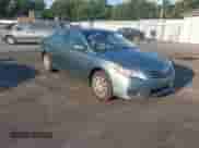 2011 Toyota Camry LE z VIN 4T1BF3EK1BU638932, wystawiony jako IAAI lot #43149063 z przebiegiem 193 311 mil mil oraz . Historia ofert i sprzedaży dostępna na DreamBid. Obrazek 1.