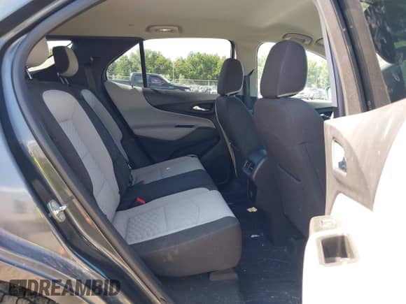 2018 Chevrolet Equinox LT с VIN 3GNAXSEV2JL286560, выставлен на аукционе IAAI как лот 42993902 с пробегом 107 212 миль миль и . История ставок и продаж доступна на DreamBid. Изображение 8.