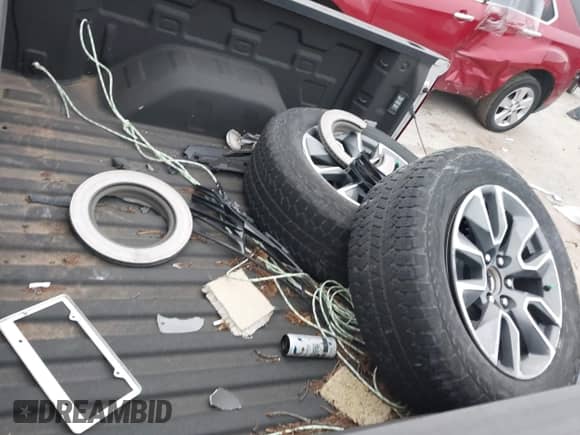 2022 Chevrolet Silverado 1500 LT с VIN 3GCUDDED9NG593269, выставлен на аукционе IAAI как лот 42430738 с пробегом 25 393 миль миль и . История ставок и продаж доступна на DreamBid. Изображение 12.