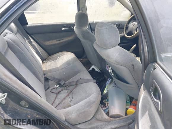 1995 Honda Accord LX с VIN 1HGCD5635SA069474, выставлен на аукционе IAAI как лот 42697986 с пробегом 245 782 миль миль и . История ставок и продаж доступна на DreamBid. Изображение 8.