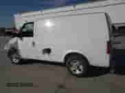 2004 Chevrolet Astro Cargo с VIN 1GCDL19X64B109975, выставлен на аукционе Copart как лот 70611344 с пробегом 129 682 миль миль и Списание • Salvage title. История ставок и продаж доступна на DreamBid. Изображение 2.