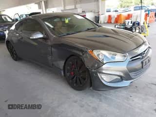 2015 Hyundai Genesis Coupe 3.8L Base с VIN KMHHU6KJ2FU130522, выставлен на аукционе IAAI как лот 43357041 с пробегом 111 285 миль миль и . История ставок и продаж доступна на DreamBid. Изображение 1.