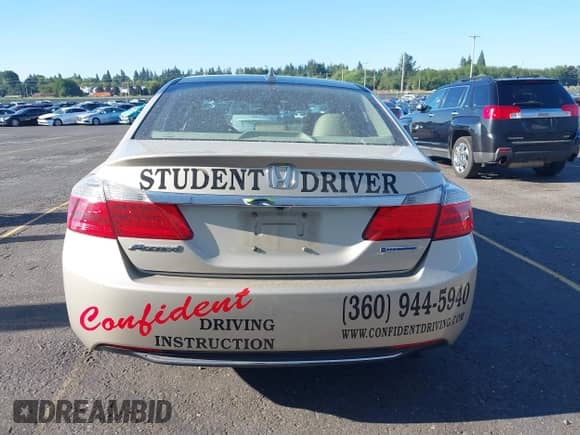 2014 Honda Accord EX-L with VIN 1HGCR6F57EA000699, listed as a IAAI auction lot 42824121 with 186,159 mi miles and . Bid and sale history available at DreamBid. Image 17.