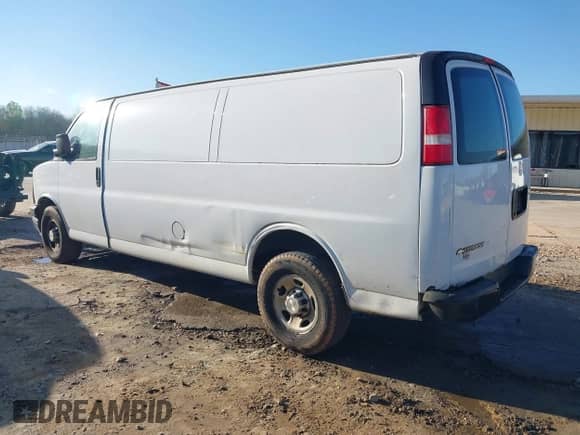 2017 Chevrolet Express Cargo with VIN 1GCWGBFF0H1109366, listed as a IAAI auction lot 41494549 with 181,398 mi miles and . Bid and sale history available at DreamBid. Image 3.