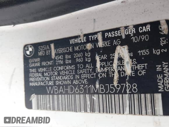 1991 BMW 5 Series z VIN WBAHD6311MBJ59728, wystawiony jako IAAI lot #41992199 z przebiegiem 295 646 mil mil oraz . Historia ofert i sprzedaży dostępna na DreamBid. Obrazek 9.