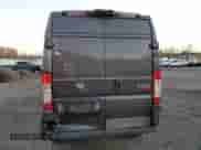 2018 Ram ProMaster Cargo z VIN 3C6TRVDG5JE102546, wystawiony jako Copart lot #83034434 z przebiegiem 241 491 mil mil oraz Szkoda całkowita • Salvage title. Historia ofert i sprzedaży dostępna na DreamBid. Obrazek 6.