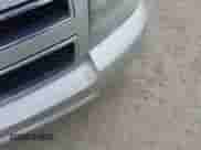 2008 Chevrolet Suburban 2LT z VIN 3GNFK16318G264001, wystawiony jako IAAI lot #42100596 z przebiegiem 318 296 mil mil oraz . Historia ofert i sprzedaży dostępna na DreamBid. Obrazek 16.