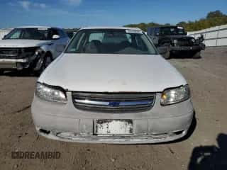 2005 Chevrolet Malibu Classic z VIN 1G1ND52F85M200304, wystawiony jako Copart lot #84749005 z przebiegiem 147 065 mil mil oraz Czysty tytuł • Clean title. Historia ofert i sprzedaży dostępna na DreamBid. Obrazek 5.