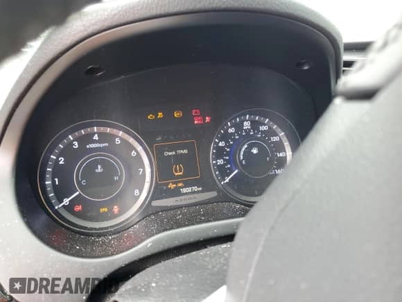 2016 Hyundai Azera Limited с VIN KMHFH4JG3GA550346, выставлен на аукционе Copart как лот 81785415 с пробегом 190 270 миль миль и Списание • Salvage title. История ставок и продаж доступна на DreamBid. Изображение 9.