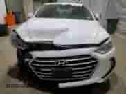 2018 Hyundai Elantra Value Edition z VIN 5NPD84LFXJH303213, wystawiony jako Copart lot #70093725 z przebiegiem 170 023 mil mil oraz Szkoda całkowita • Salvage title. Historia ofert i sprzedaży dostępna na DreamBid. Obrazek 5.