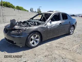 2007 BMW 5 Series 525i z VIN WBANE53527CW68691, wystawiony jako Copart lot #57915145 z przebiegiem Nie podano mil oraz Nie do naprawy • Non repairable. Historia ofert i sprzedaży dostępna na DreamBid. Obrazek 1.