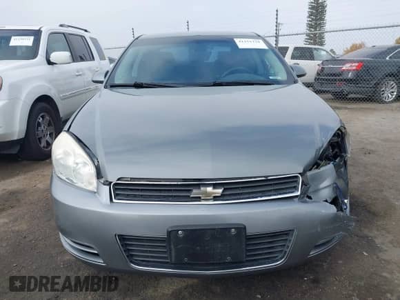 2008 Chevrolet Impala Police Police with VIN 2G1WS553889209128, listed as a IAAI auction lot 41151228 with 152,599 mi miles and . Bid and sale history available at DreamBid. Image 12.