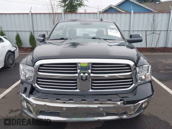 2017 Ram 1500 Big Horn z VIN 3C6RR6LT1HG789439, wystawiony jako IAAI lot #39430528 z przebiegiem 103 028 mil mil oraz . Historia ofert i sprzedaży dostępna na DreamBid. Obrazek 11.
