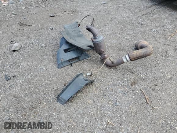 2018 Chevrolet Traverse LS с VIN 1GNERFKW7JJ108246, выставлен на аукционе Copart как лот 71033905 с пробегом 112 971 миль миль и Списание • Salvage title. История ставок и продаж доступна на DreamBid. Изображение 13.