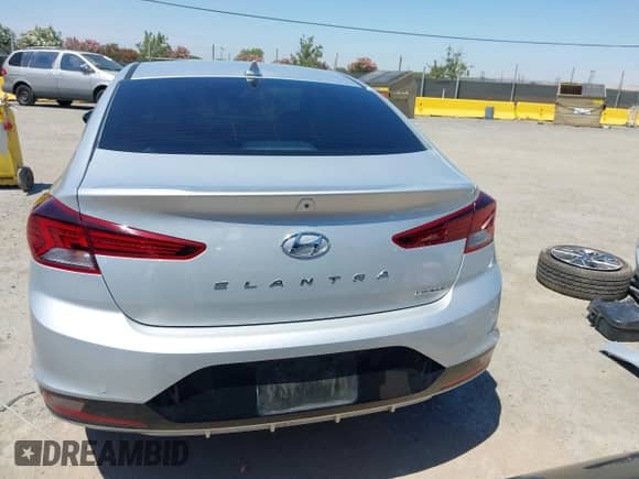 2020 Hyundai Elantra SEL with VIN 5NPD84LF1LH530129, listed as a IAAI auction lot 42643349 with 71,660 mi miles and . Bid and sale history available at DreamBid. Image 17.