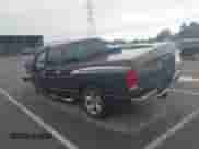 2005 Dodge 1500 SLT с VIN 1D7HA18D35S106067, выставлен на аукционе IAAI как лот 43266900 с пробегом 175 556 миль миль и . История ставок и продаж доступна на DreamBid. Изображение 3.