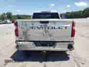 2020 Chevrolet Silverado 1500 Custom z VIN 3GCPYBEHXLG246779, wystawiony jako Copart lot #65254825 z przebiegiem 132 664 mil mil oraz Szkoda całkowita • Salvage title. Historia ofert i sprzedaży dostępna na DreamBid. Obrazek 6.