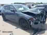 2022 Mazda CX-5 S Carbon Edition z VIN JM3KFBCM2N0571117, wystawiony jako IAAI lot #42535593 z przebiegiem 33 735 mil mil oraz . Historia ofert i sprzedaży dostępna na DreamBid. Obrazek 1.