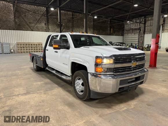 2017 Chevrolet Silverado 3500HD Work Truck with VIN 1GB4KYCY1HF268531, listed as a Copart auction lot 62195545 with 272,154 mi miles and Clean title. Bid and sale history available at DreamBid. Image 1.