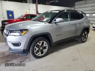 2019 Jeep Compass Limited с VIN 3C4NJDCB5KT672486, выставлен на аукционе Copart как лот 69286125 с пробегом 41 775 миль миль и Списание • Salvage title. История ставок и продаж доступна на DreamBid. Изображение 1.