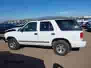 2001 Chevrolet Blazer LT with VIN 1GNCS13W712122865, listed as a IAAI auction lot 41997035 with 161,862 mi miles and . Bid and sale history available at DreamBid. Image 14.